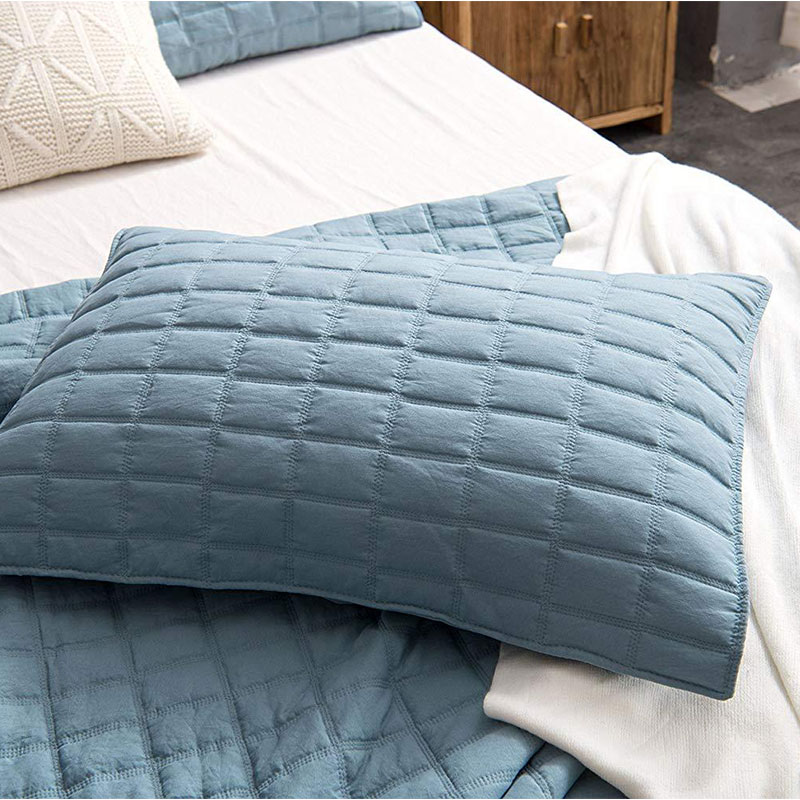 Vilka är fördelarna med att använda ett örngott av mikrofiber för ditt hår?